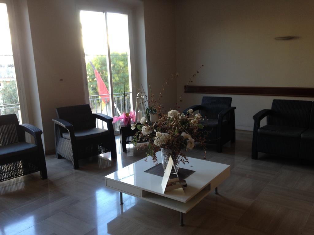 Hotel Manel Martorell Ngoại thất bức ảnh